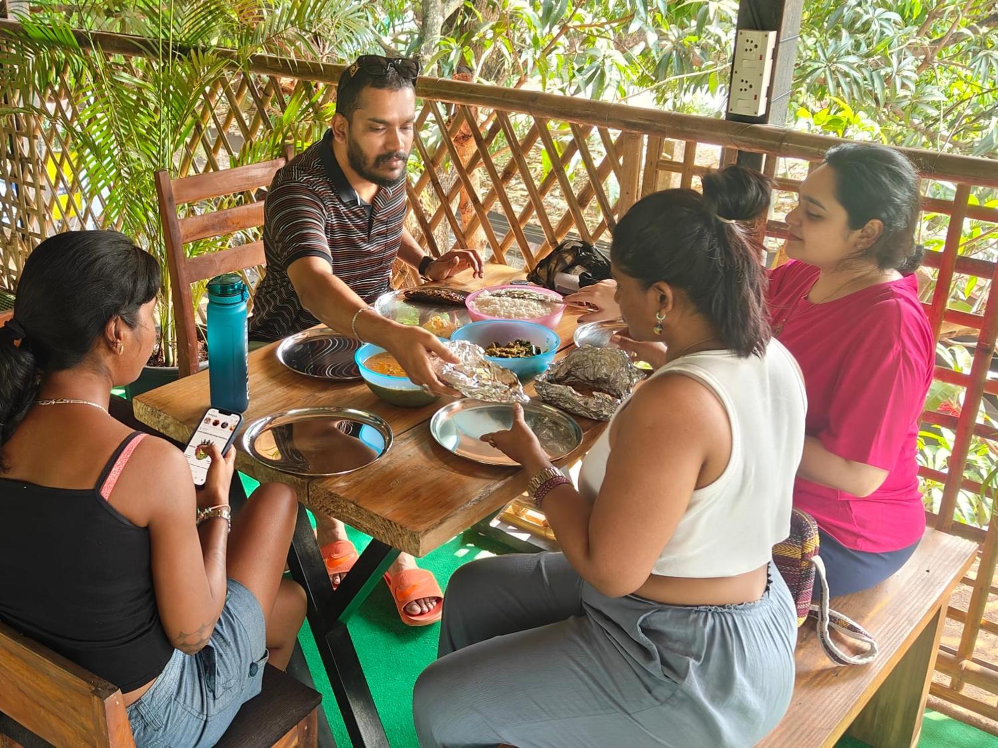 Hive Hostel Anjuna By Just Travels Buitenkant foto